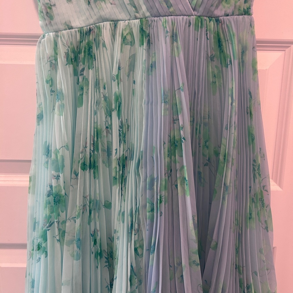 THEIA Pleated Chiffon Dress Blue Green Watercolor Halter Midi 4 Wedding Guest - Picture 4 of 15